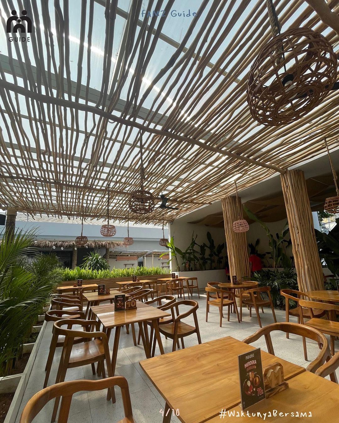 Tak Hanya Wahana Air, Di Tropikana Water Park ada Restoran dengan Vibes Bali Loh