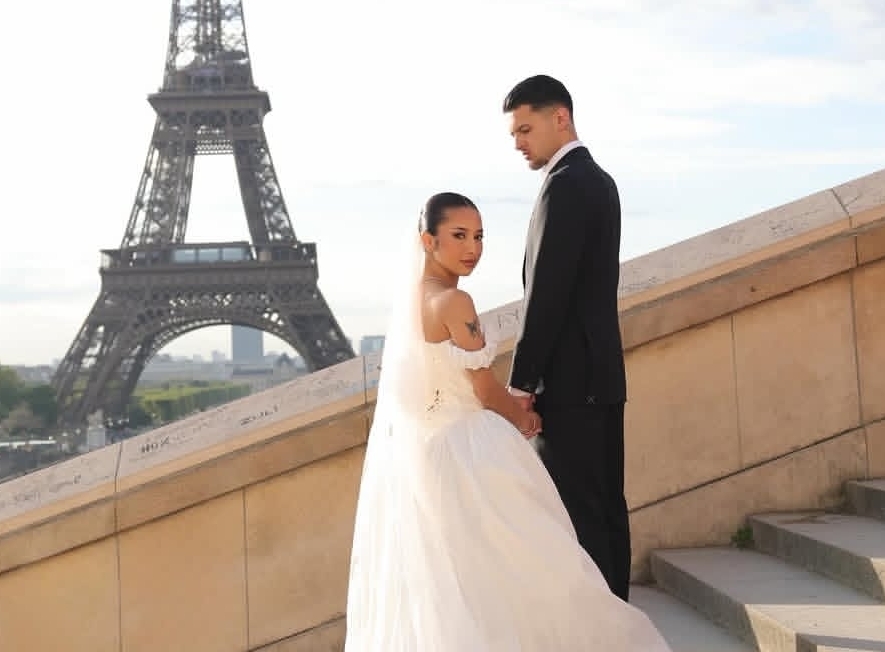 Prewedding di Paris, Jennifer Coppen dan Justin Hubner Tampil Elegan Tanpa MUA