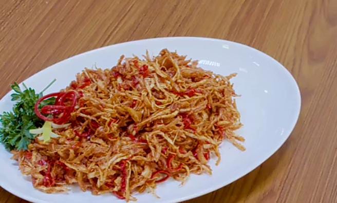 Resep Sambal Goreng Ayam Suwir, Hidangan Favorit yang Bikin Makan Jadi Lahap