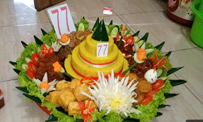 Bikin Tumpeng untuk Lomba 17 Agustusan Jangan Asal, Ini Tips Agar Tumpeng Kokoh dan Warna Mengkilat