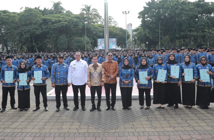 Pemkot Serang Raih Penghargaan BKN Setelah Resmikan Ribuan Honorer Jadi PPPK