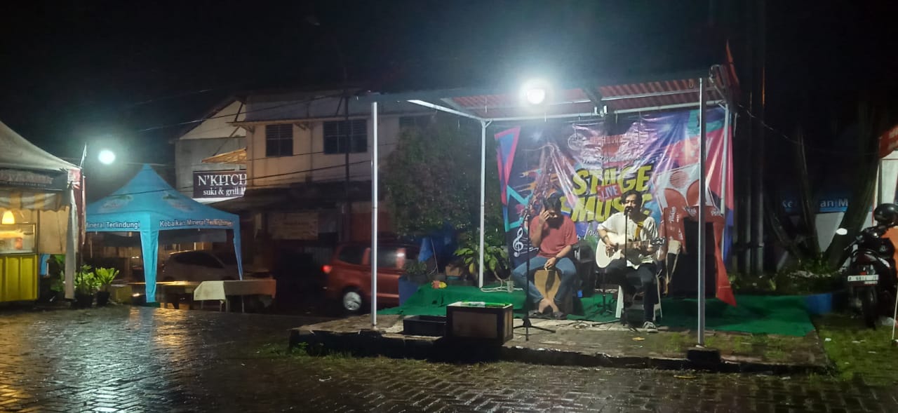 Nyeruput Kopi Malam Hari Sambil Ditemani Live Musik di Wisata Kuliner Pandeglang Berkah