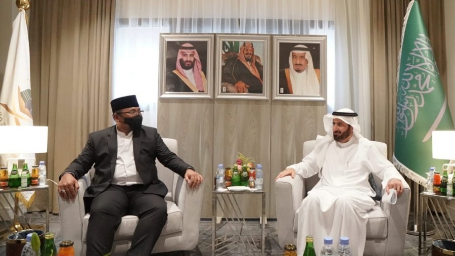 Bertemu Menteri Haji Saudi, Menag Bahas Persiapan Haji Tahun Depan