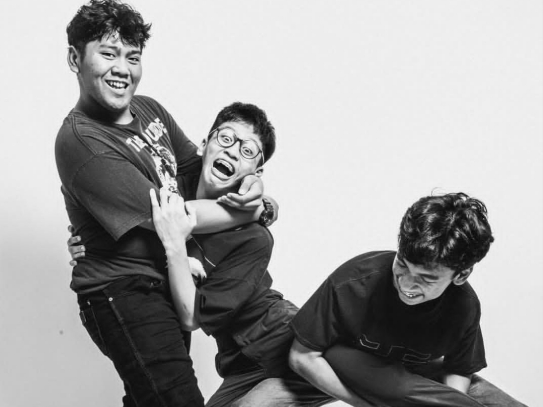 Sukses Lancar Rezeki, Band Nyeleneh yang Viral Asal Bekasi