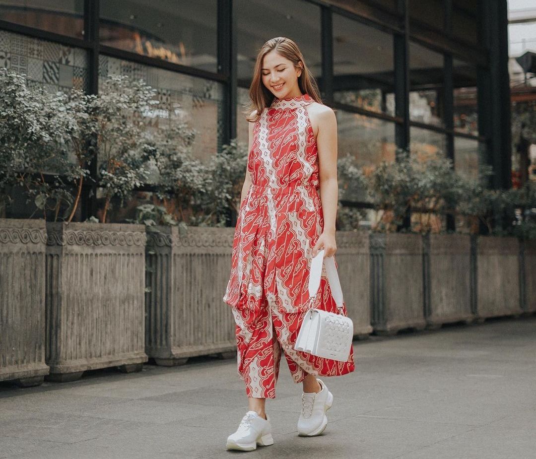 Tampil Stylish dengan Outfit Kemerdekaan: Inspirasi Gaya Merah-Putih yang Memikat