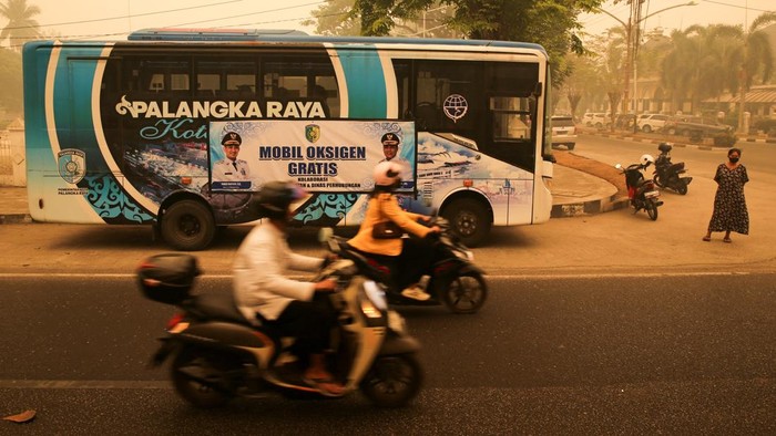 Karhutla Parah, Ada 'Bus Oksigen' di Palangka Raya Bantu Warga Terdampak Kabut Asap