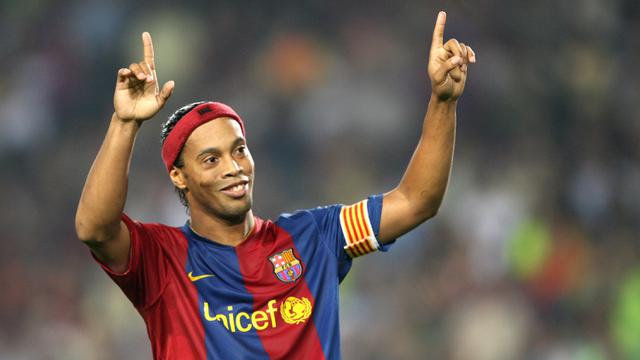 Joget Samba Fenomenal! Ronaldinho Tampil di Iklan Shopee, Fans Sepak Bola Histeris