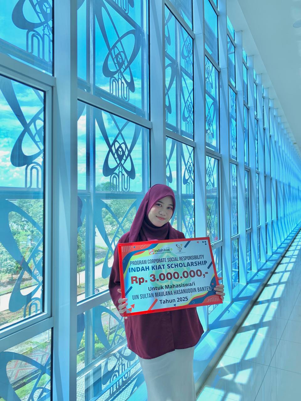 Mahasiswi UIN Banten Rachma Dhiyaul Jannah Raih Beasiswa Indah Kiat Scholarship 2026 ‎
