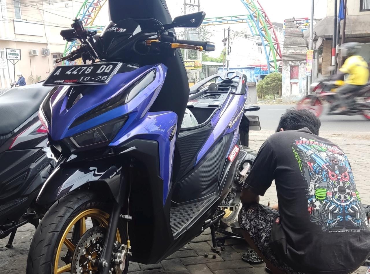 Ini Waktu yang Tepat Untuk Ganti Oli Mesin Motor 