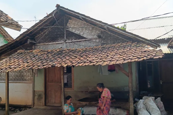 Tingkatkan Kesejahteraan, Pemkab Lebak Perbaiki Puluhan Rumah Tak Layak Huni