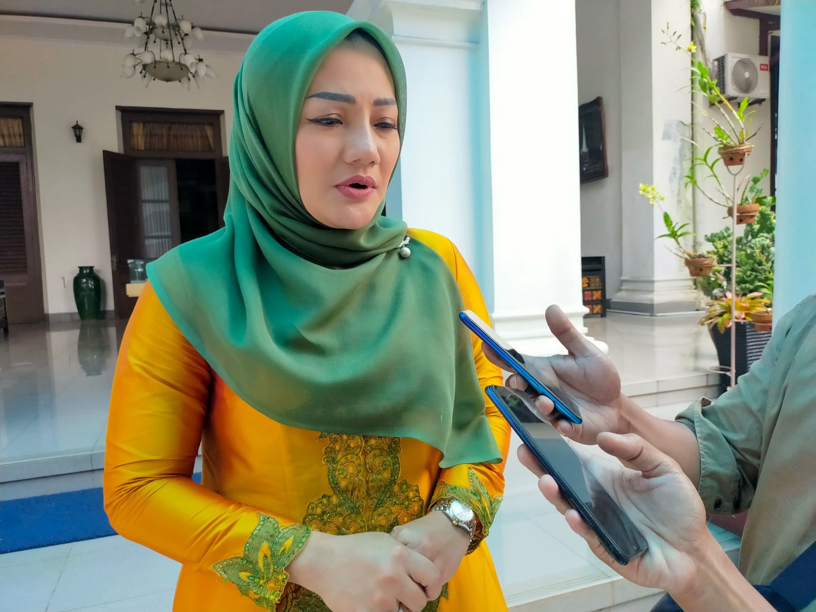 Banyak Berita Hoax, Adde Rosi Minta Ibu-ibu Bijak Gunakan Teknologi 