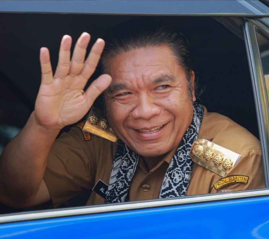 PJ Gubernur Banten Al Muktabar Santuni Anggota KPPS Wafat, Totalnya Rp 75 Juta