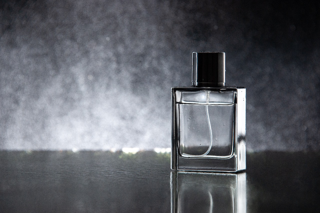 5 Panduan Perbedaan Eau de Toilette dan Eau de Parfum