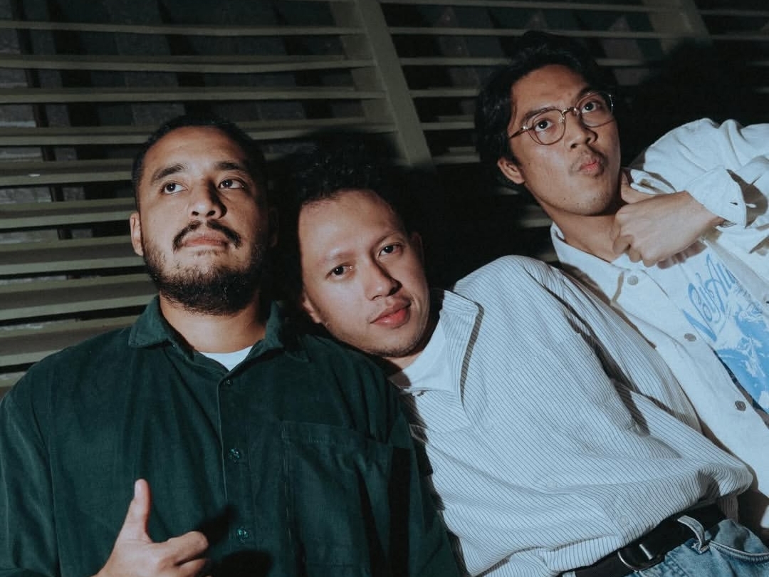Perunggu, Band Rock Sepulang Kantor