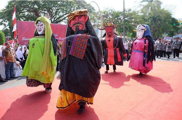 Tidak Hanya Betawi, Serang Juga Punya Kesenian Ondel-Ondel Petan Wewe, Yuk Intip Keunikannya di Sini