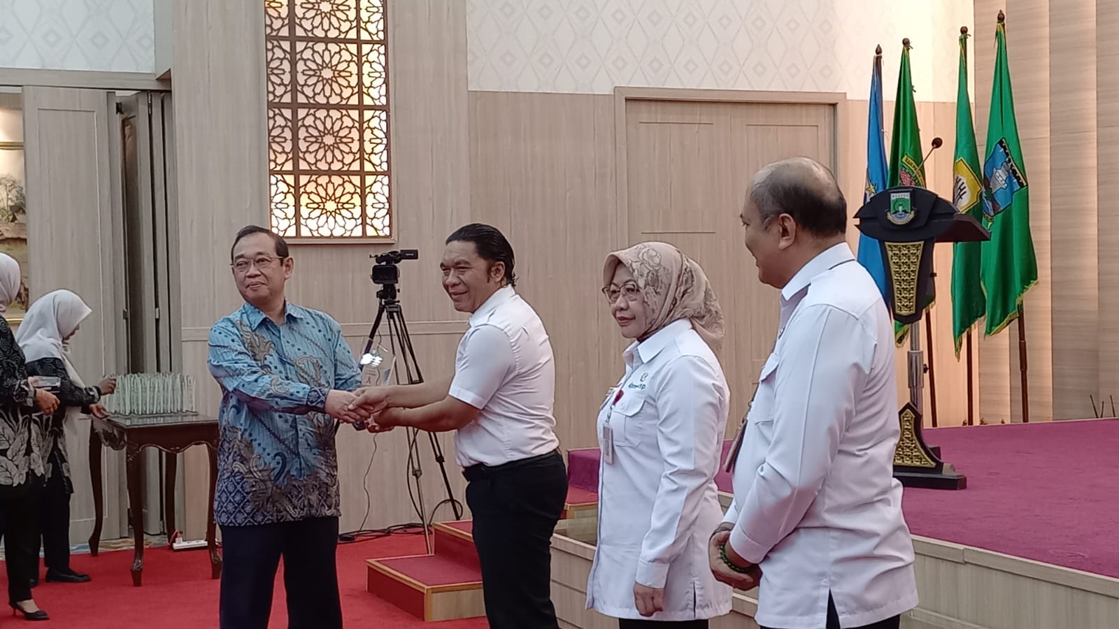 PT Indo Raya Tenaga Dapat Penghargaan dari Pemprov Banten 