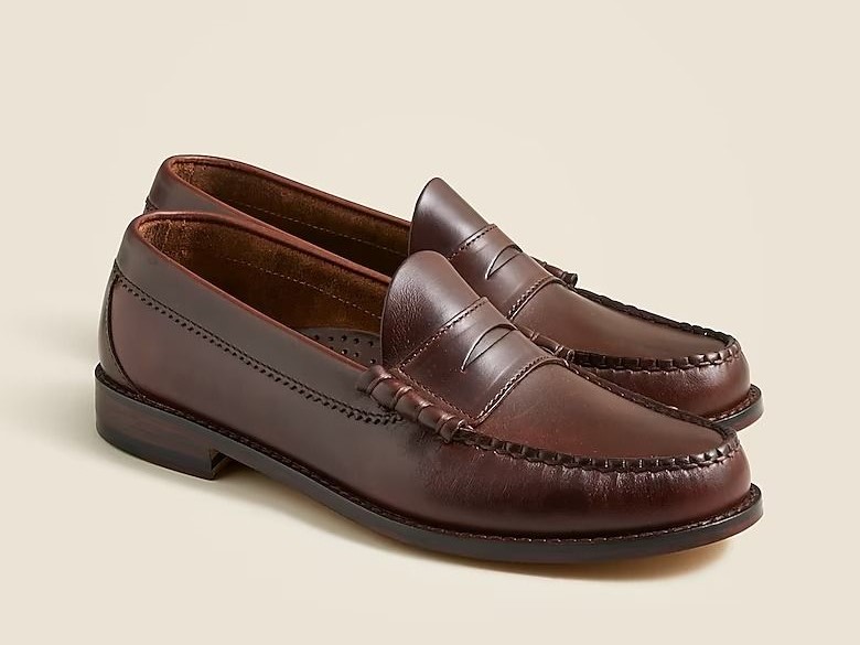 Sepatu Slip-on Estetik, Andalan Tampil Modis dan Nyaman Saat Keliling Lebaran