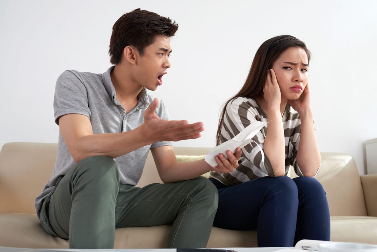 Kenapa Banyak Orang Bertahan Dalam Toxic Relationship? Ketakutan, Ketergantungan atau Harapan Palsu?