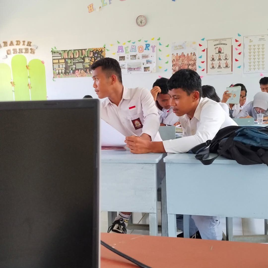 Pendidikan Bukan Pabrik Tenaga Kerja: Saat Sekolah Kehilangan Misi Membentuk Manusia