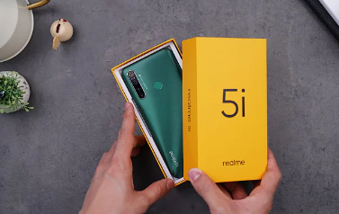 8 HP Realme Harga 1 Jutaan yang Punya Chipset Terbaik dan Daya Tahan Baterai Selama 2 Hari