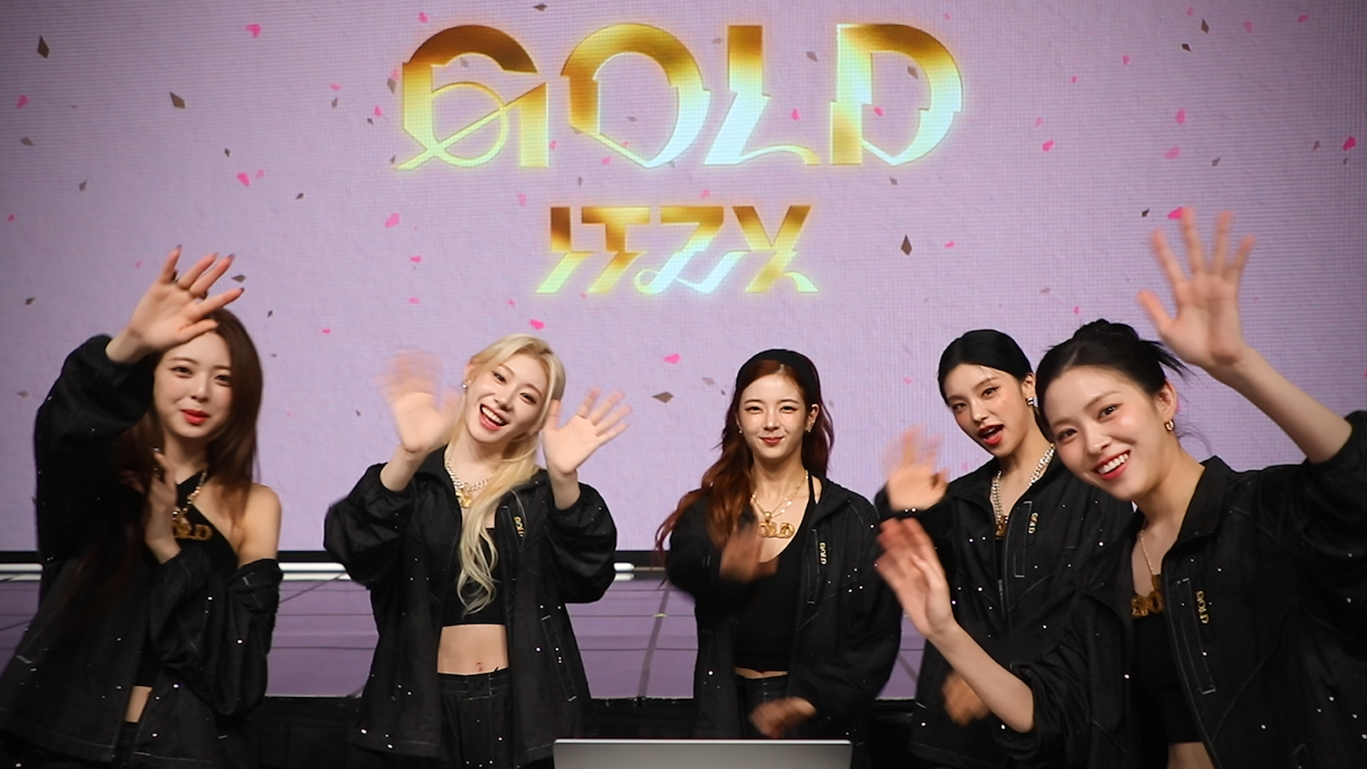 Trending YouTube, Ini Lirik Lagu ITZY - GOLD