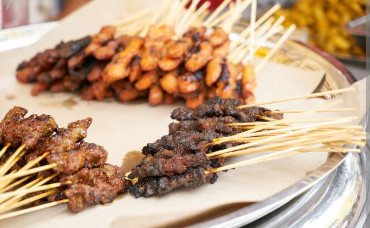 5 Rekomendasi Warung Makan Sate Terenak di Serang, Dagingnya Empuk dan Menggoda