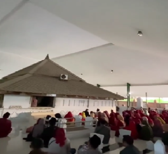 Wisata Religi Makam Sunan Drajat, Wali Songo yang Terkenal Cerdas