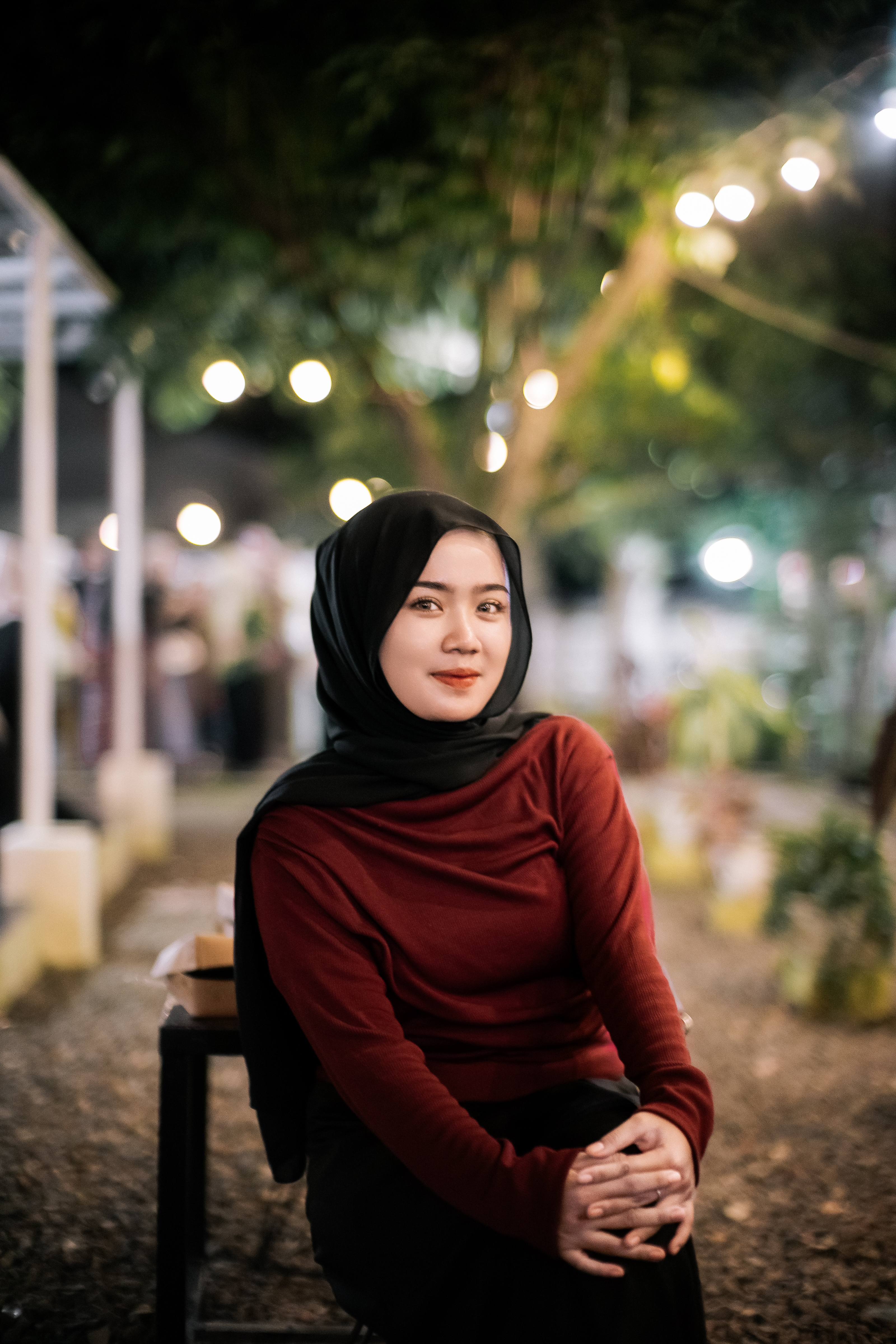 Kecantikan: Antara Standar Sosial dan Penerimaan Diri