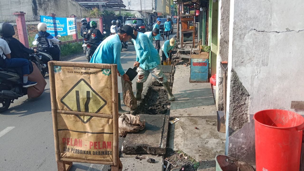 Berikan Kenyamanan Saat Mudik, DSDABMBK Tangerang Selatan Gencar Lakukan Perbaikan Jalan