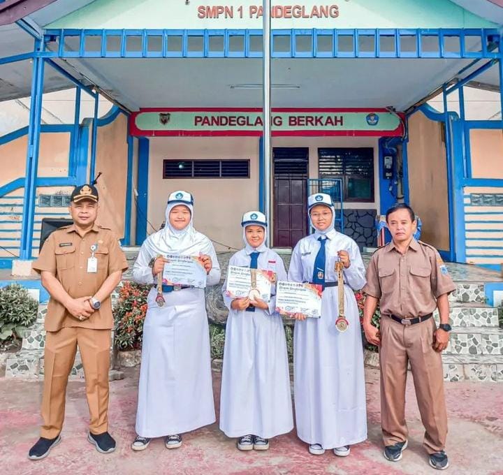 Rekomendasi 6 SMP Terbaik di Pandeglang dengan Akreditasi A, Sangat Berkualitas
