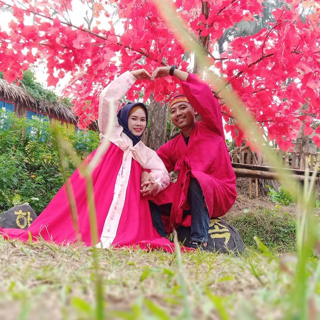 Tempat Wisata di Pandeglang yang Cocok untuk Foto Prewedding