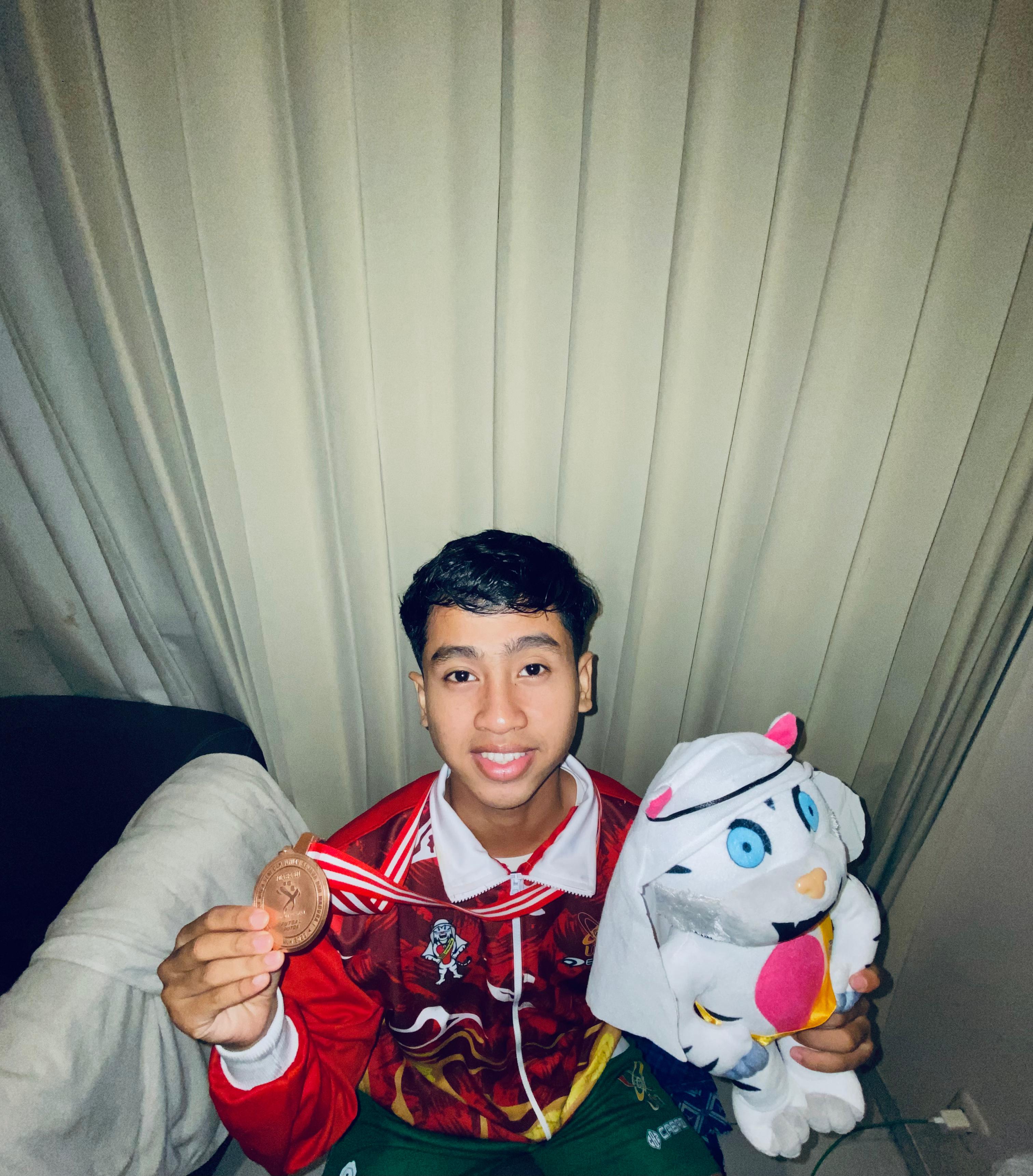 Mahasiswa Berprestasi Abi Rabsanjani: Inspirasi dari Tangerang untuk Indonesia