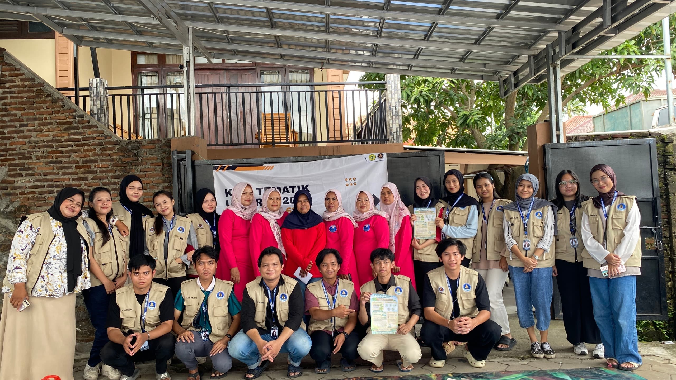 Mahasiswa KKM 68 UNTIRTA Gelar Workshop Pestisida Nabati di Desa Mangkunegara