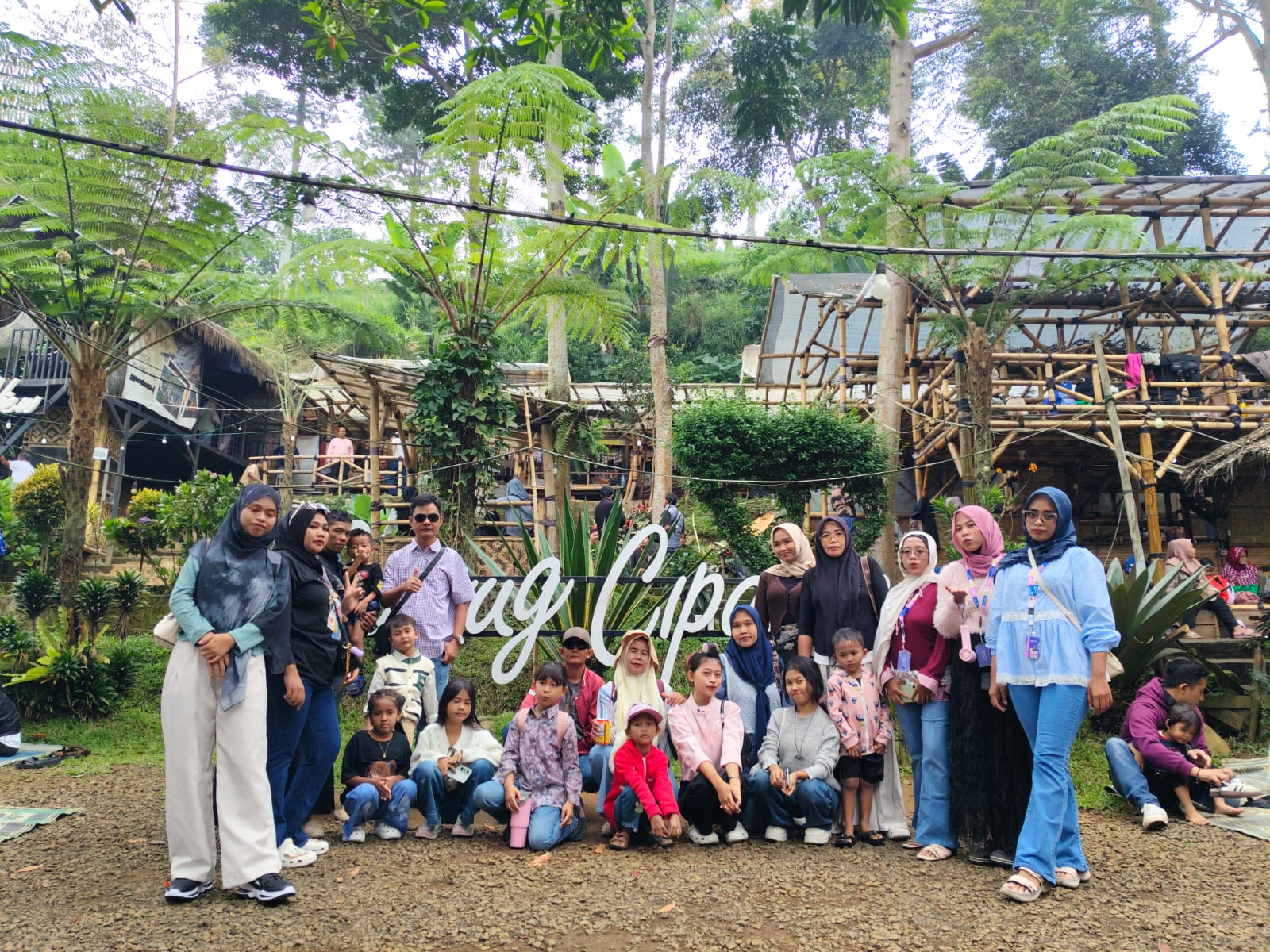 Open Trip Bandung 2026: Hadirkan Wisata Healing dan Pengalaman Berkesan bagi Puluhan Peserta