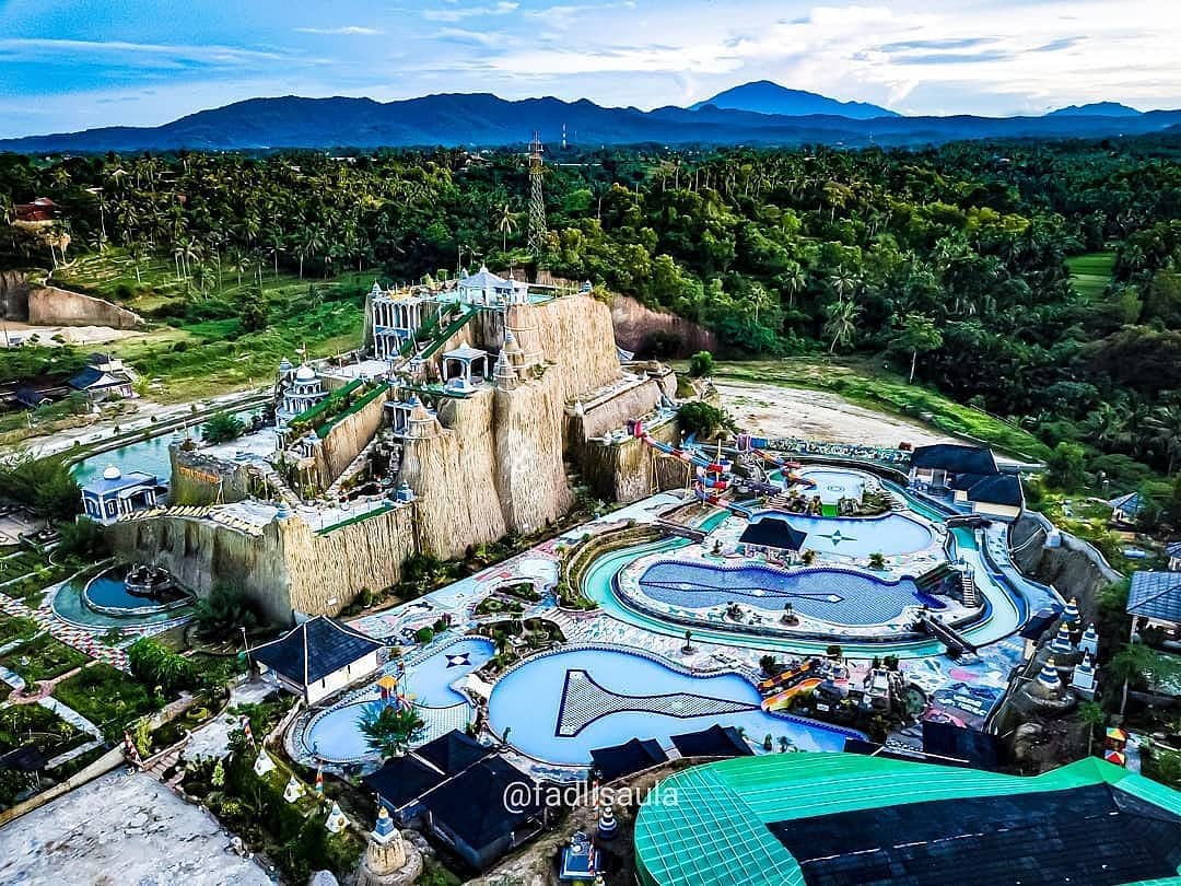 Istana Pasir Cilegon, Tempat Wisata Banten dengan Vibe Dunia Anime