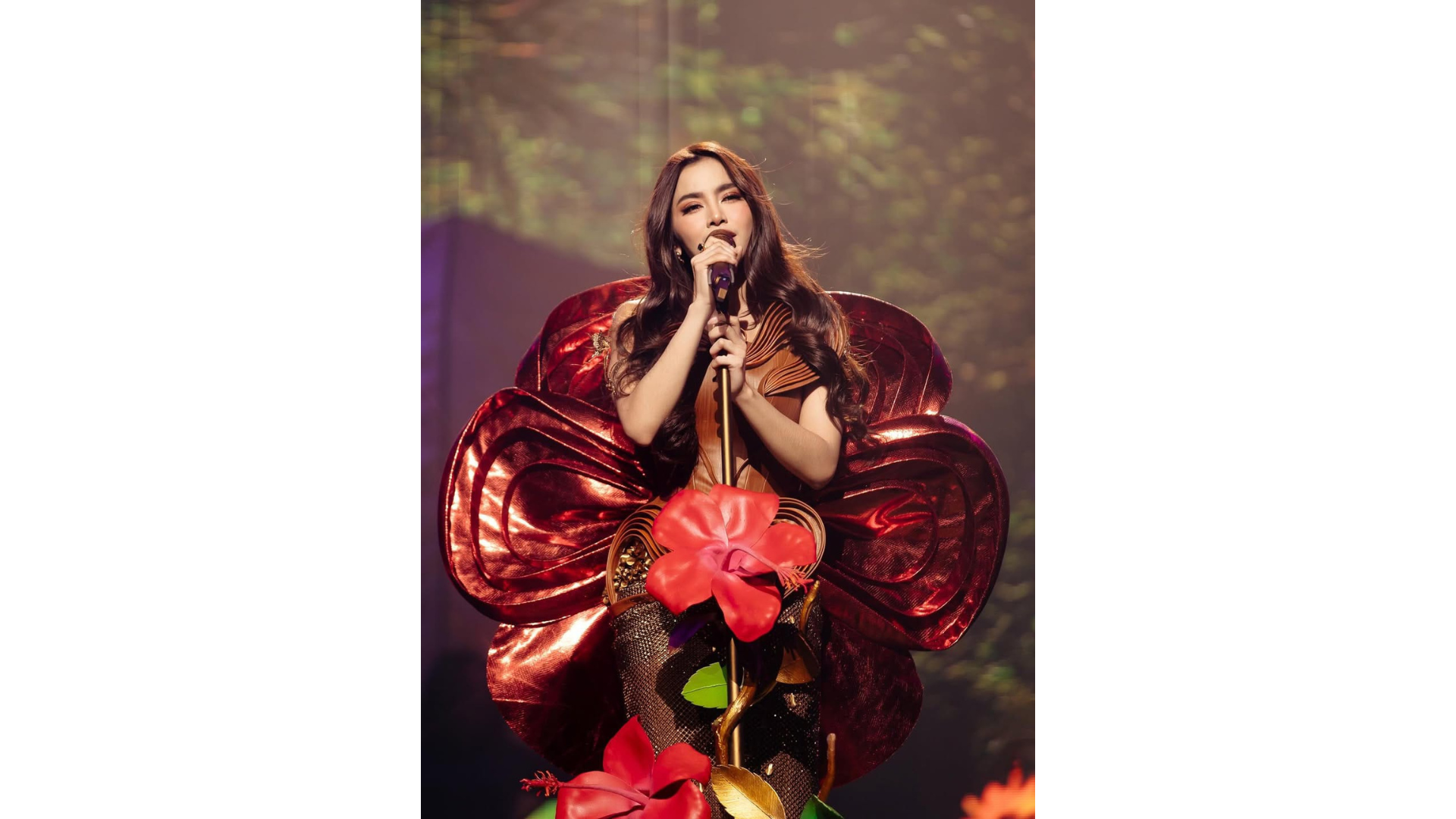 Pelukan Virtual di Panggung KOMA: Saat Mahalini 