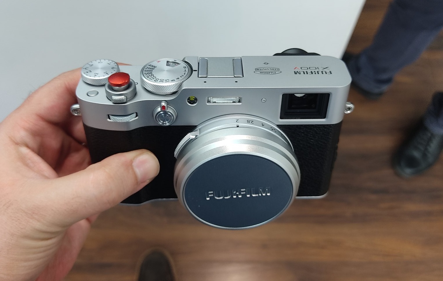 Jadi Sensasi TikTok, Inilah Review Kamera Fujifilm X100V