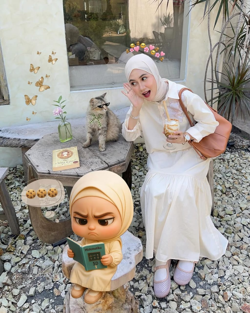 Edit Foto Gen Z Ala Pinterest, Tambah Karakter Kartun Kecil yang Bikin Gemas