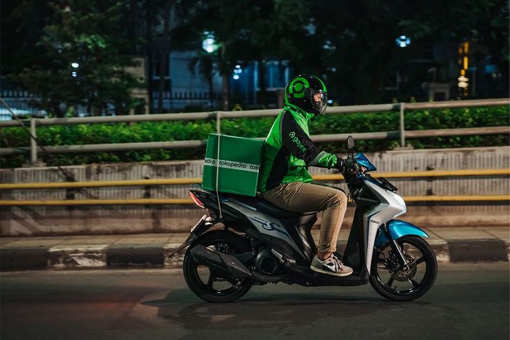Bantuan 50 Persen untuk JKK dan JKM: Ojek Online dan Kurir Rasakan Stimulus 2025