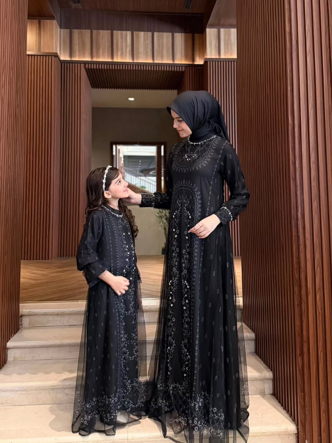 Maharayya Family Series Sarimbit Hadir dengan Desain Elegan dan Bahan Premium