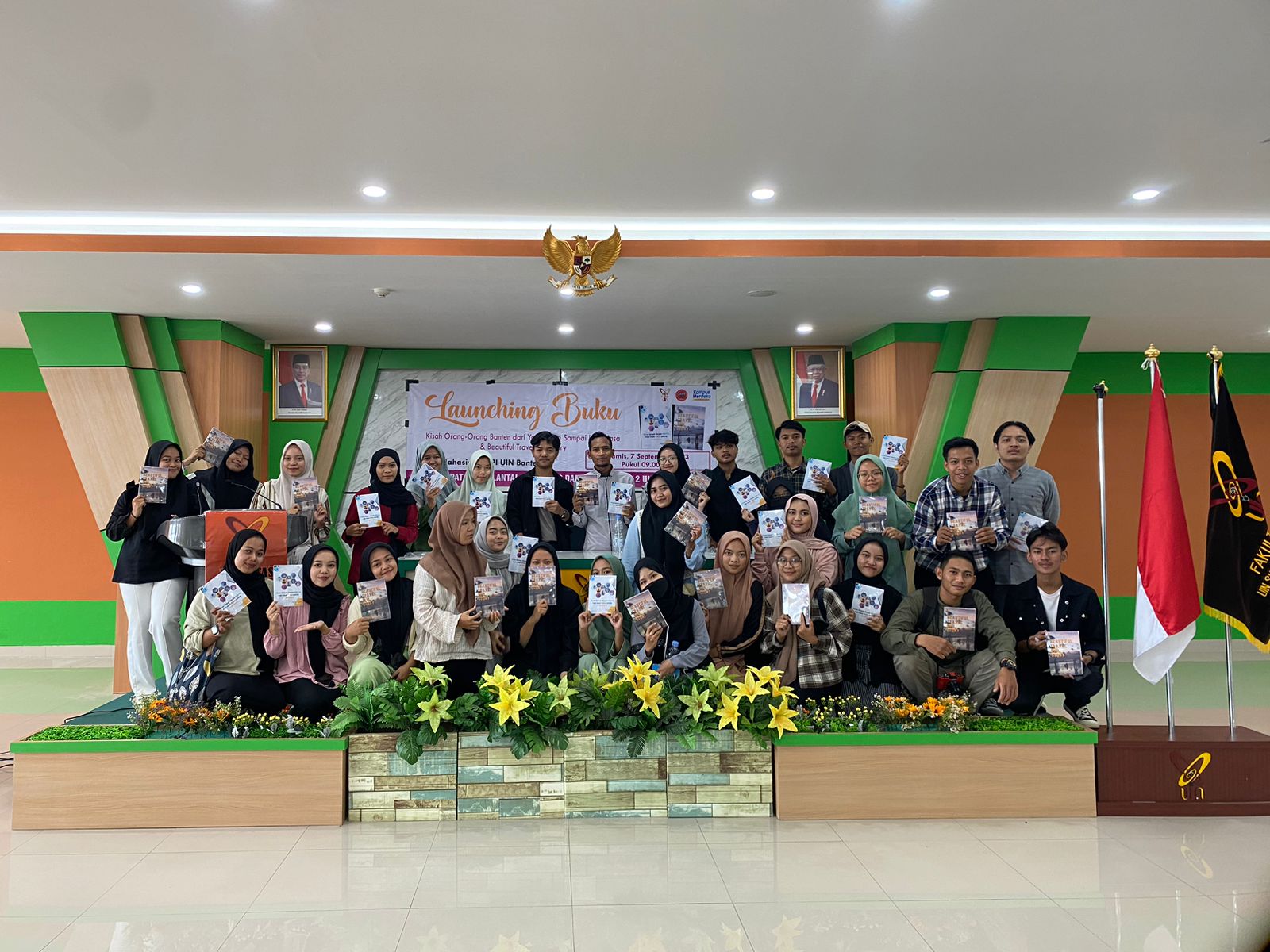 Prodi KPI UIN SMH Banten Launching Dua Buku Karya Mahasiswa