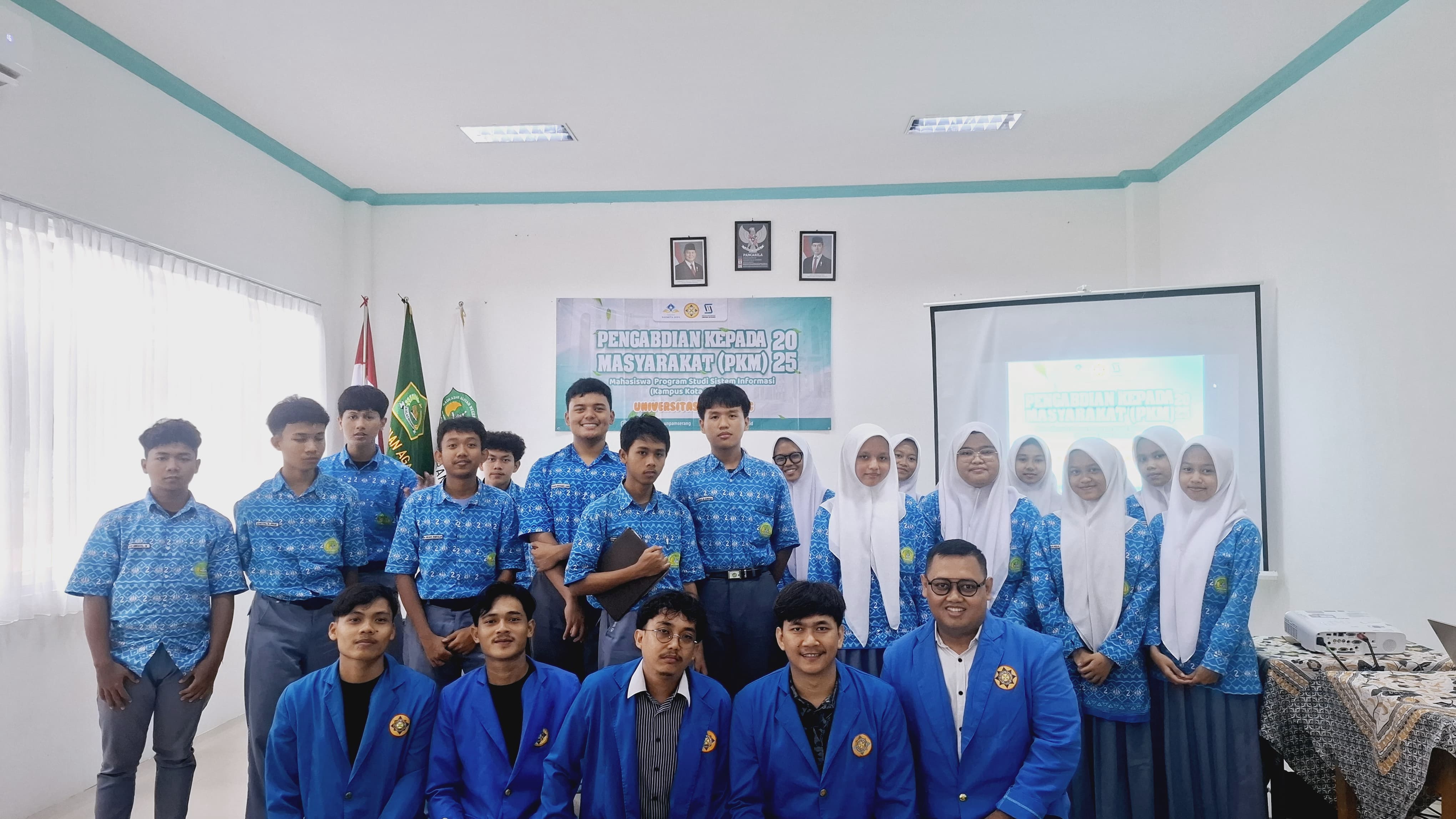 Pengabdian Masyarakat Berikan Edukasi Keamanan Digital untuk Pelajar