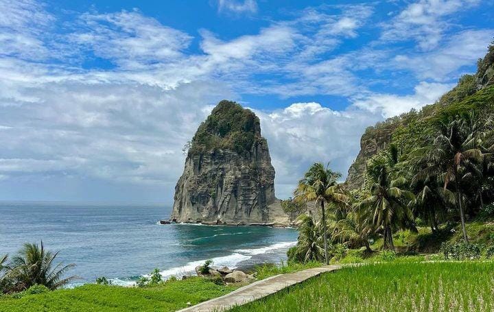 Suka Liburan ke Pantai? Kenali Manfaat Pantai Bagi Kesehatan Mental, Ternyata Seberpengaruh Itu Loh