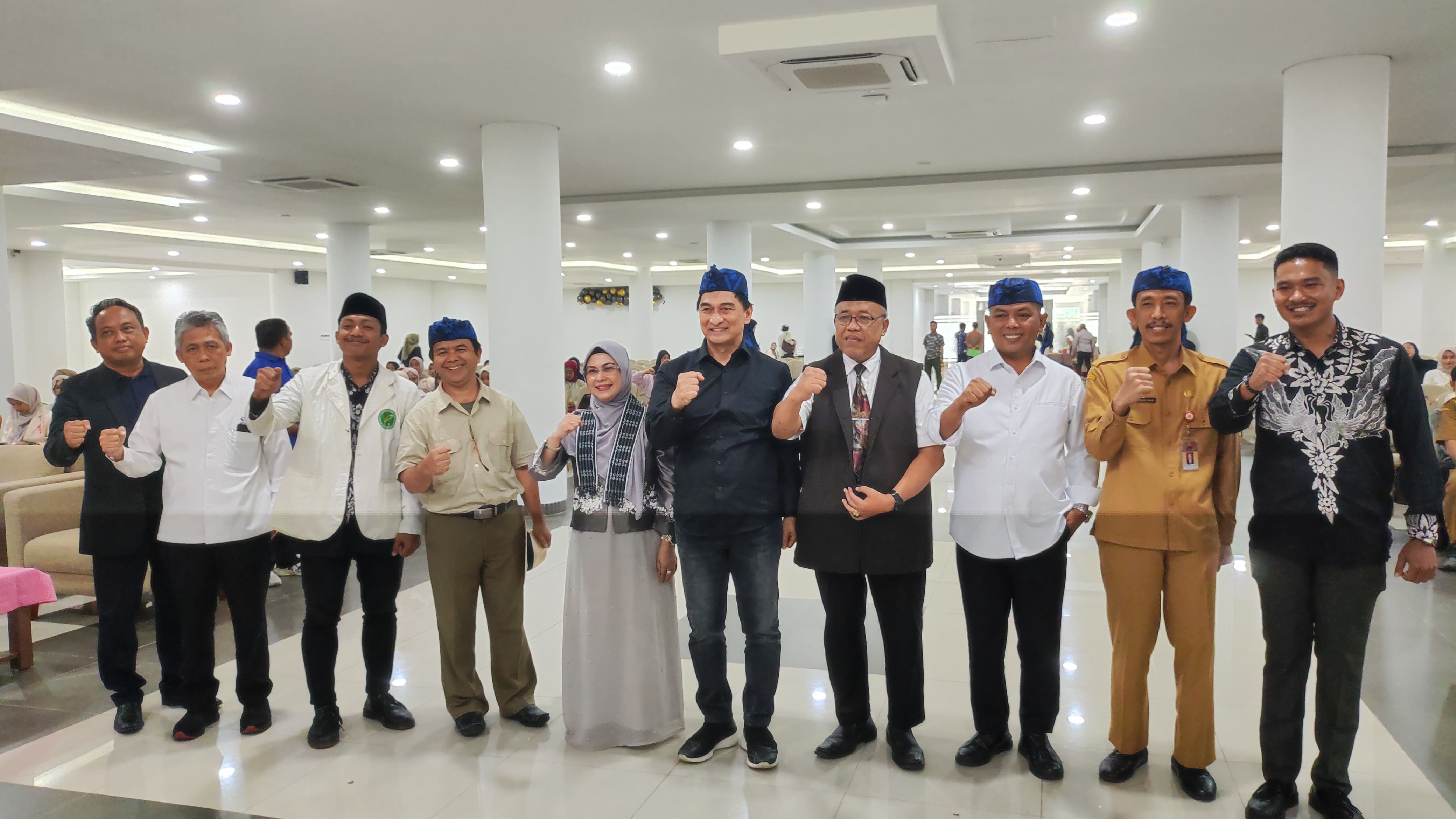 DEMA UIN SMH Banten Gelar Simposium Pendidikan Bahas Solusi Masalah Pendidikan di Banten