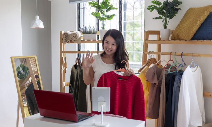 Satu Baju Sejuta Look, Styling Kemeja Simple Cocok Untuk Semua Kegiatan