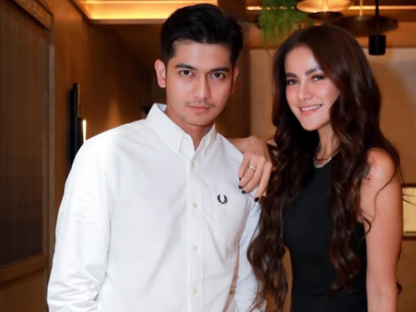 Olla Ramlan Akui Punya Pacar Berondong, Kedekatan Dengan Teuku Ryan Jadi Tanda Tanya