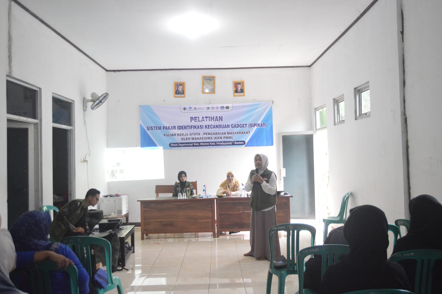 SIPIKAT, Inovasi Akademisi UNMA untuk Masyarakat, Mencegah Kecanduan Gadget Sejak Dini