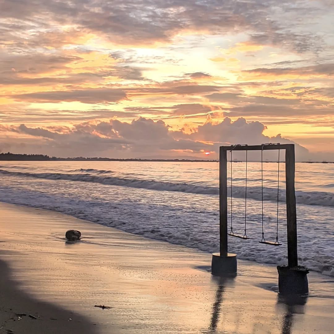 Parta Beach, Pasir Putih Kece di Pandeglang yang Bikin Gak Mau Pulang 