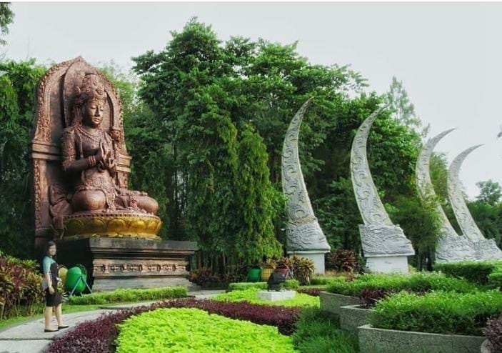 Taman Ken Dedes, Taman Selamat Datang Kota Malang yang Punyai Daya Tarik Tersendiri