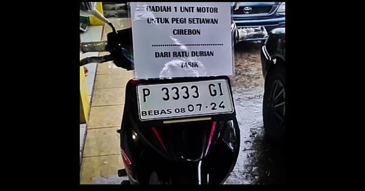 Turut Bahagia atas Bebasnya Pegi Setiawan, Ratu Durian Tasik Beri Hadiah Motor